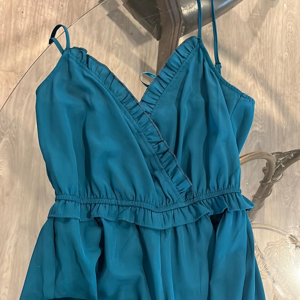 only been worn twice please feel free to message me with any questions